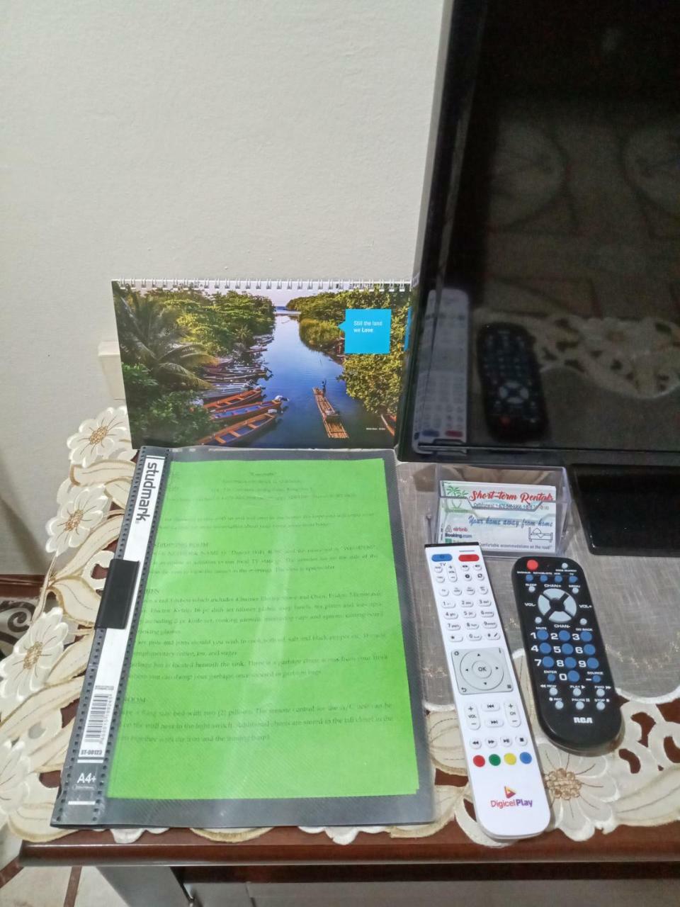Oaklands Oasis Apartment Kingston Luaran gambar