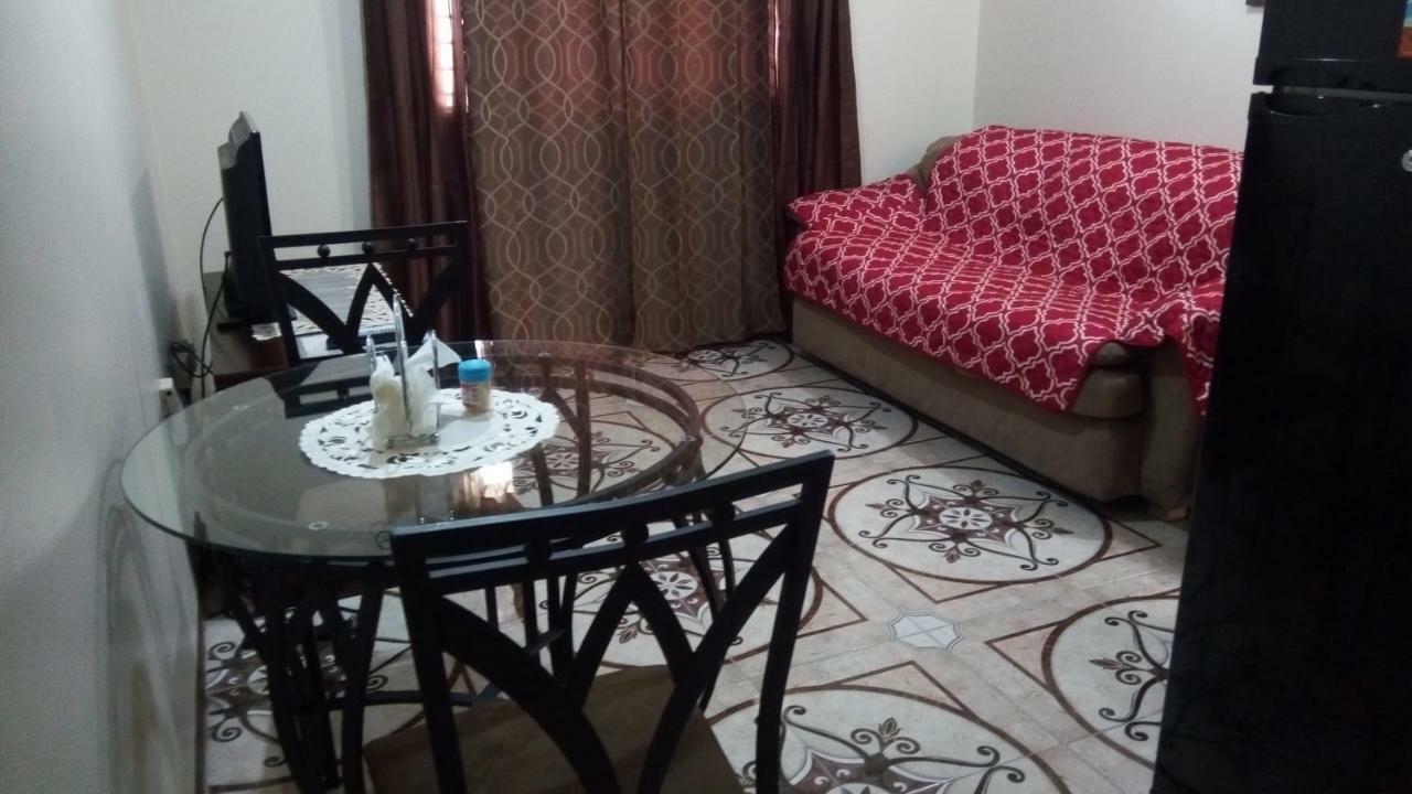 Oaklands Oasis Apartment Kingston Luaran gambar